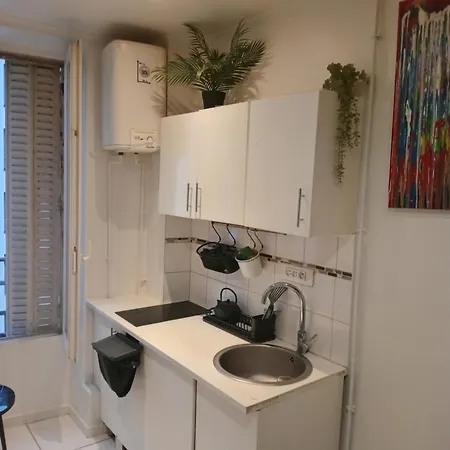 Proche Centre Et Monuments